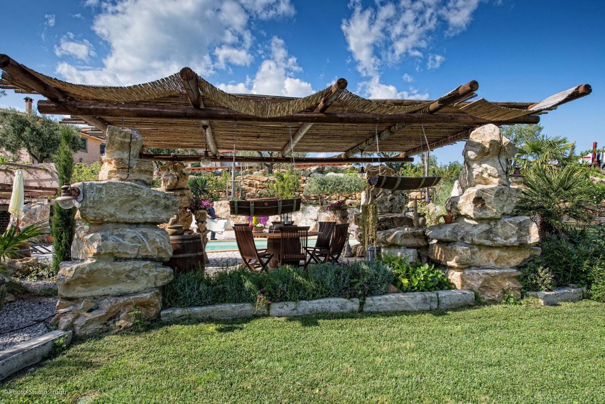 Il Giardino Dei Flintstones B&B Cerveteri Exterior photo